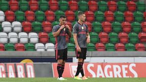 Benfica sofre mais uma derrota e vê o título cada vez mais longe