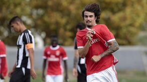Jovem da formação do Benfica atira: «Agora é que se vê onde andam os verdadeiros»