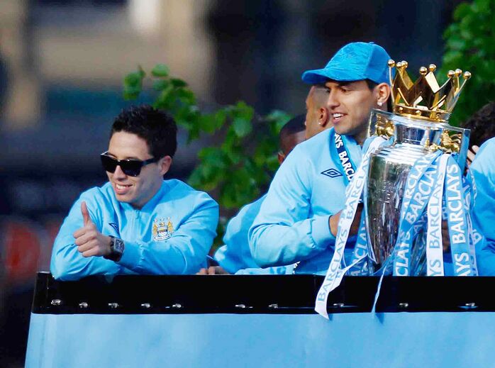 9. Sergio Aguëro - Ficará para sempre marcado na história do Manchester City pelo golo marcado diante do Queens Park Rangers (QPR) em 2012, aos 93 minutos, na última jornada da temporada, golo esse que deu o título aos citizens. De salvar que, em 261 jogos na Premier League, são já 180 os golos marcados pelo argentino, que tem tudo para aumentar esta marca.