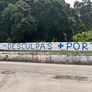 Adeptos do FC Porto deixam tarja no Olival: «Menos folclore, menos desculpas, mais Porto»