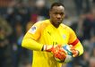 18. Steve Mandanda - 219 jogos sem sofrer golos.