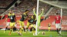 Balde de água fria em Old Trafford: Manchester United travado com golo aos 90'+6