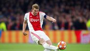 5.º Ajax - na foto: Matthijs de Ligt