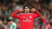 1.º Benfica - na foto: João Félix