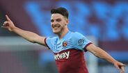 Declan Rice, formado no Chelsea, brilha no West Ham e é um dos desejos de Lampard