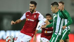 Paulinho: «Marcar três vezes e não sair com pontos não é normal»