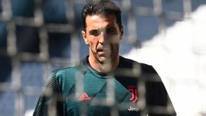 Buffon quer jogar 