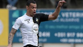 Fabrício confirmado como o primeiro reforço do Feirense para 2020/21