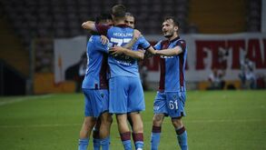 Trabzonspor derrota Galatasaray e segue na perseguição ao líder na Turquia