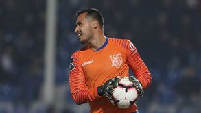 Trio renova com o Feirense