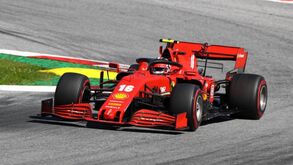 Diretor-geral da Ferrari diz que vai enfrentar problemas no Mundial de F1 