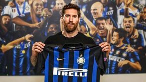 Messi no Inter? ‘Amiga’ Pirelli disposta a dar uma ‘mãozinha’ (cheia de dinheiro)