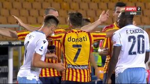 Lazio perde com o Lecce em jogo marcado pela mordidela de Patric
