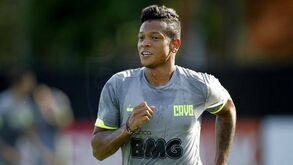 Guarín enfrenta problema pessoal grave e pode rescindir com Vasco da Gama