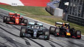Patrão da Mercedes desabafa: «Os meus pilotos tiveram a sorte de terminar a corrida»