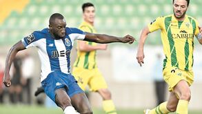 Marega explodiu já perto do final do jogo com o Tondela