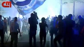 'Cheira' a título: adeptos do FC Porto já fizeram a festa na chegada da equipa ao Dragão