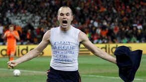 Iniesta diz que união foi a base da conquista do Mundial'2010 pela Espanha