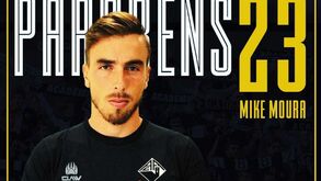 Mike renova contrato com a Académica
