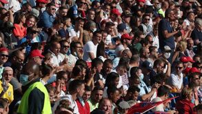 PSG voltou aos relvados com público e foi isto que aconteceu: as imagens que estão a chocar