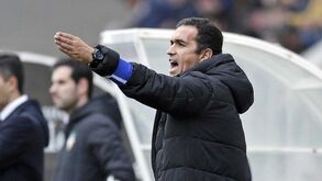 Feirense no mercado à procura de um lateral-direito