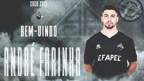 André Farinha assina pela Académica