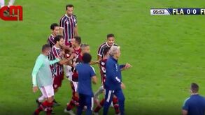 Michael meteu-se em confusão e Jesus teve de ir buscá-lo