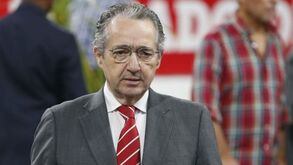 Ribeiro e Castro aprova regresso de Jesus mas apela à direção do Benfica: «Não faça coisas mirabolantes»