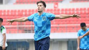João Silva faz 5 golos em 6 jogos: avançado de pé quente na pré-época chinesa