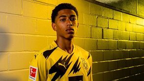 Borussia Dortmund contrata jovem Jude Bellingham 