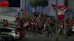 A impressionante reação dos jogadores do Aves ao apoio dos adeptos