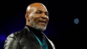 Mike Tyson regressa aos ringues aos 54 anos para combate de exibição