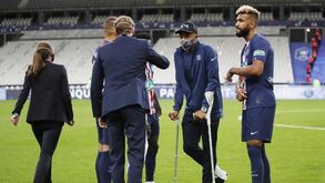 Taça de França agridoce para o Paris SG: as imagens de Mbappé que preocupam os franceses