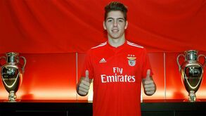 Isailovic deixa Benfica e volta ao Valladolid 