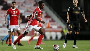 Leeds entra na corrida por Florentino Luís