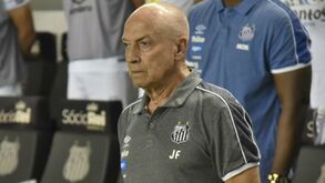 Santos perde mas Jesualdo Ferreira não teme a pressão