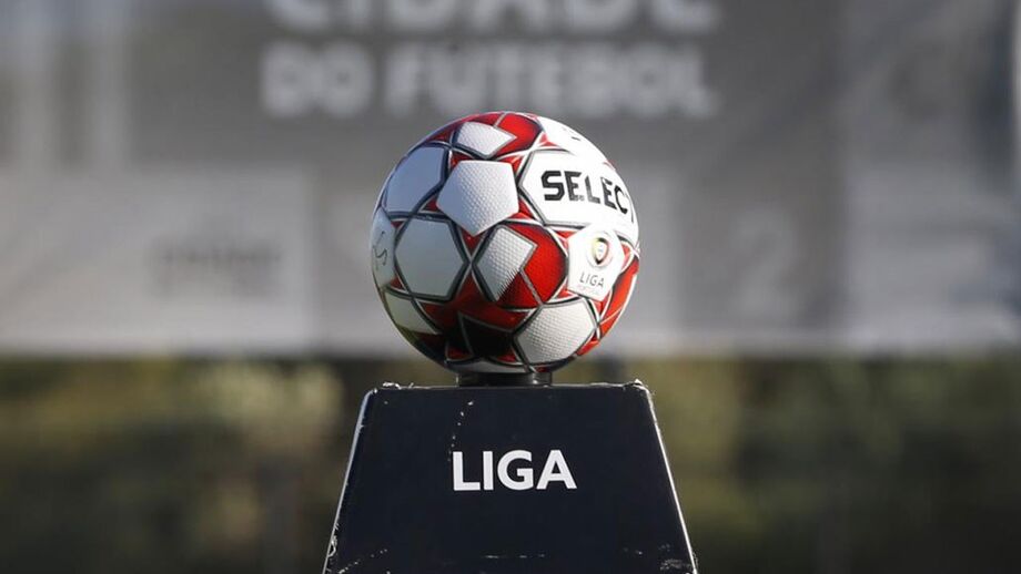 Representantes dos jornalistas pedem reunião urgente à Liga de clubes