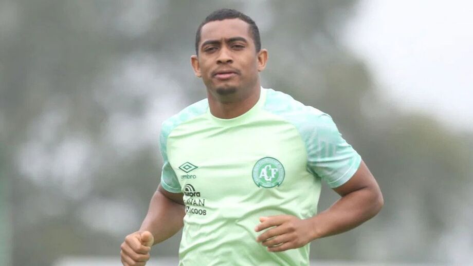 Vilafranquense: Marcos Vinícius elogiado no Brasil