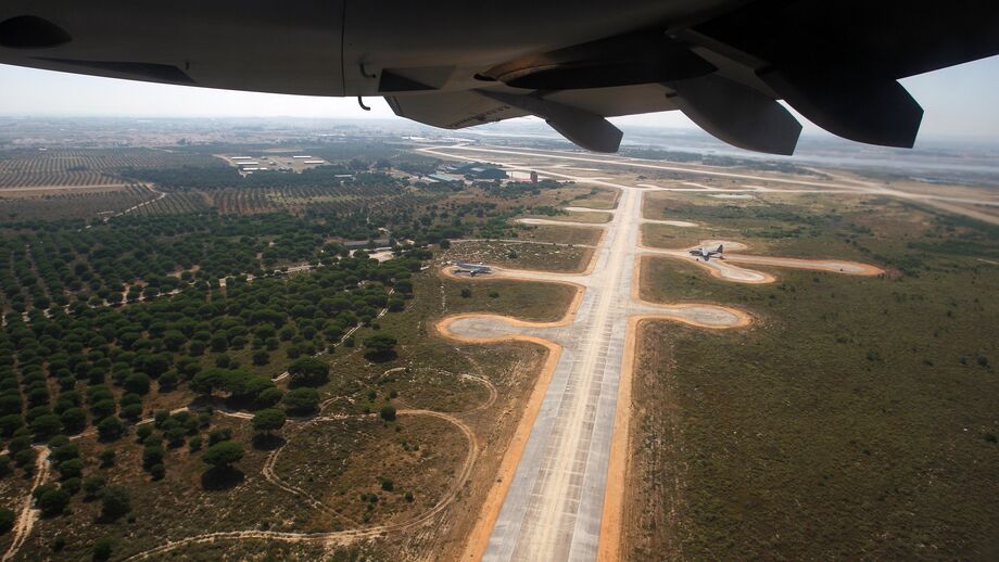 aviao avioes pista aeroporto