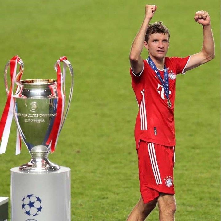 Thomas Muller (Bayern Munich) - 12 años y 1 mes