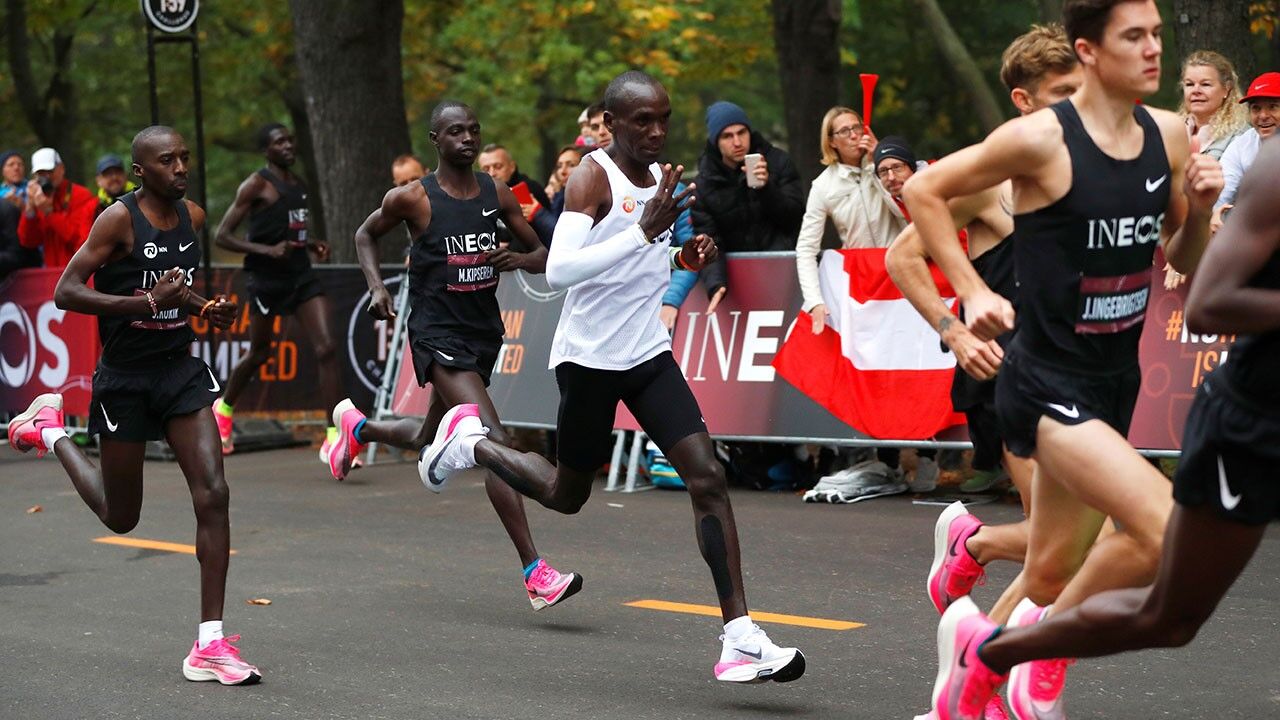 Proibidos em pista: Alphafly Next% só podem ser utilizados nas provas de estrada