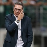 Vanderlei Luxemburgo responde a Luís Figo: «Prefiro ficar com a opinião do Rivaldo»
