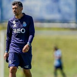 Sérgio Conceição ainda com três ausências no treino