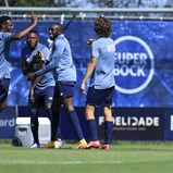 FC Porto à vista: Sérgio Conceição abre treino com boa disposição à mistura