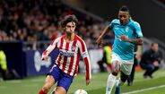 João Félix (At. Madrid) - 'O Atlético pagou 126 milhões de euros pelo Golden Boy de 2019, mas tem sentido dificuldades para substituir Griezmann ou para encontrar a sua posição'