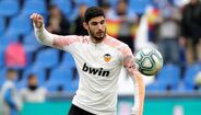 Gonçalo Guedes (Valencia) - 'O herói da conquista portuguesa da Liga das Nações está finalmente a atingir o seu potencial no Valencia. Marcador de golos fantásticos, especialmente os que fez em junho, diante do Osasuna e Granada'.