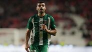 Mehdi Taremi (Rio Ave) - 'Modesto e humilde fora do campo, Taremi respira classe e inteligência dentro dele, algo que alia ao seu estilo elegante e letal. Alto e atlético, usa bem o corpo, mas é a sua capaciade de jogar com os dois pés, técnica e compostura em frente à baliza que o fazem tão perigoso'