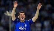 30.º Iker Casillas - 25 títulos