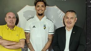Pedro Henrique rescinde com o Benfica e liga-se por três épocas ao Farense