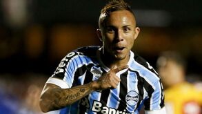 Everton Cebolinha: «Se não fosse futebolista era músico»